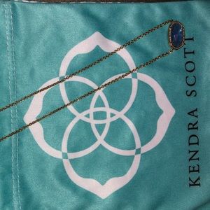 Blue Kendra Scott necklace